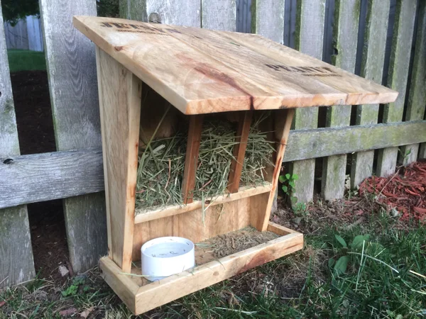 homemade diy rabbit hay feeder